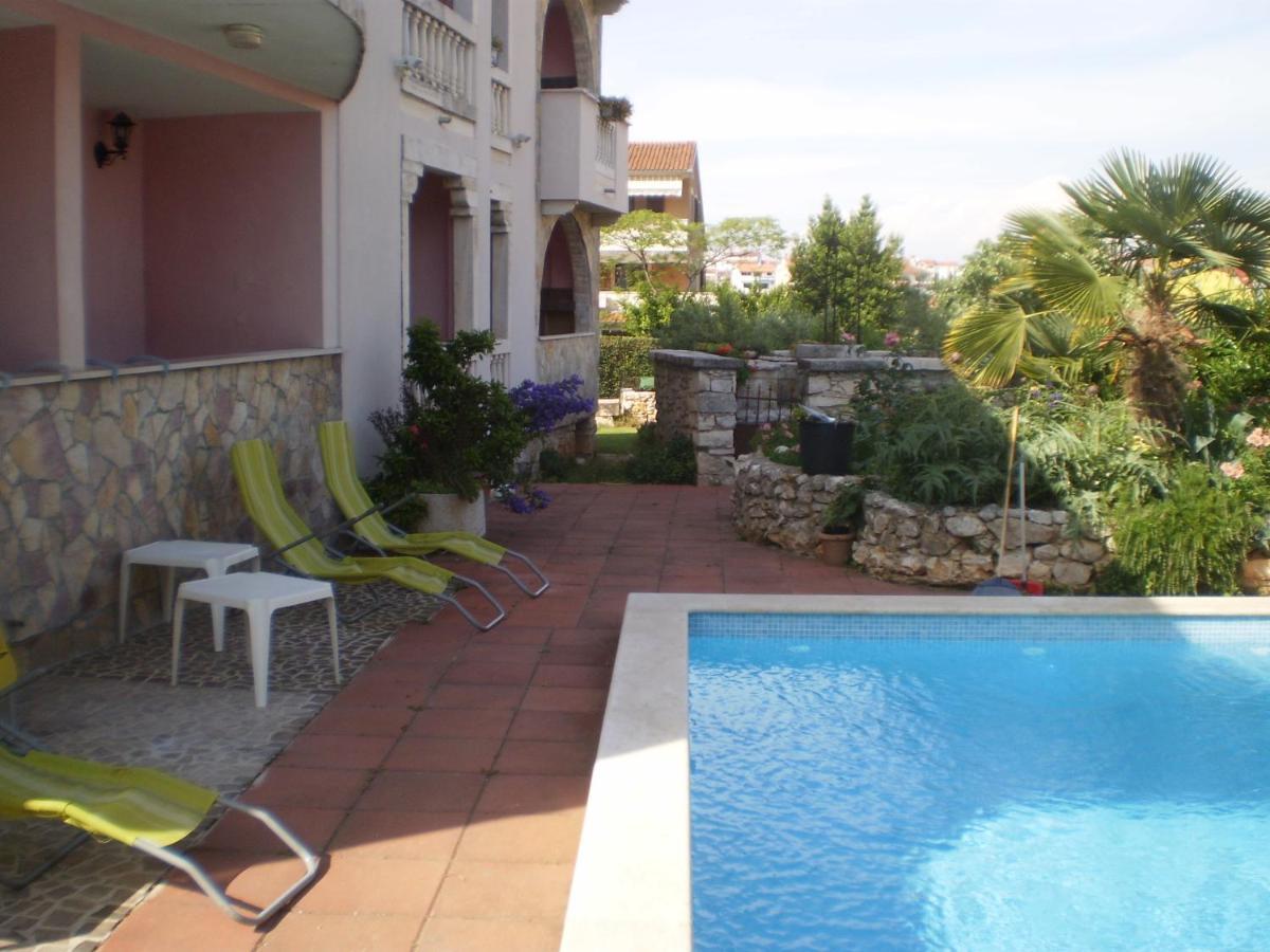 Family Friendly Apartments With A Swimming Pool Rovinj - 3394 מראה חיצוני תמונה